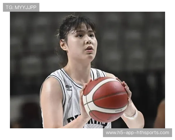 上海女篮豪取四连胜，李月汝带队全面压制对手